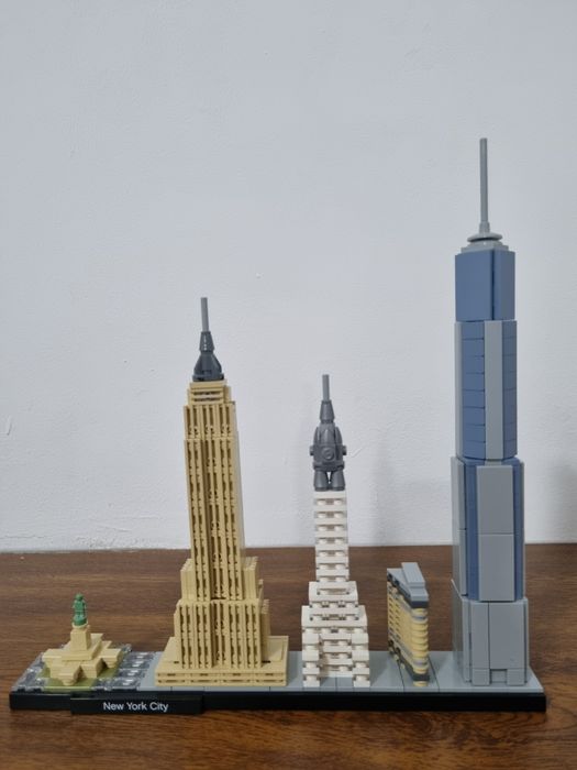 Lego Architecture Cities skyline sets