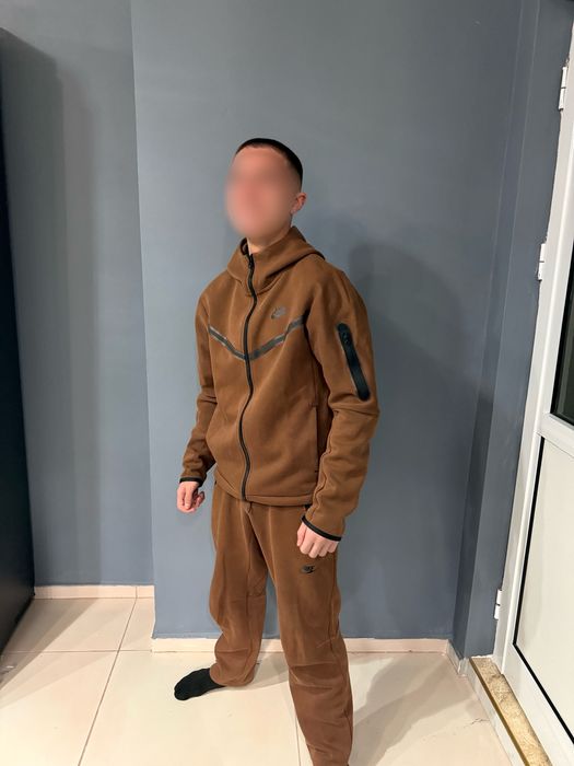 Nike tech оригинален екип – кафяв (Размер S)