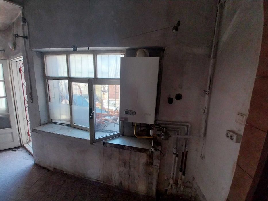 Ap4 cam in casa-Centrul Istoric-Cibinului cu gradina proprie de 250mp!