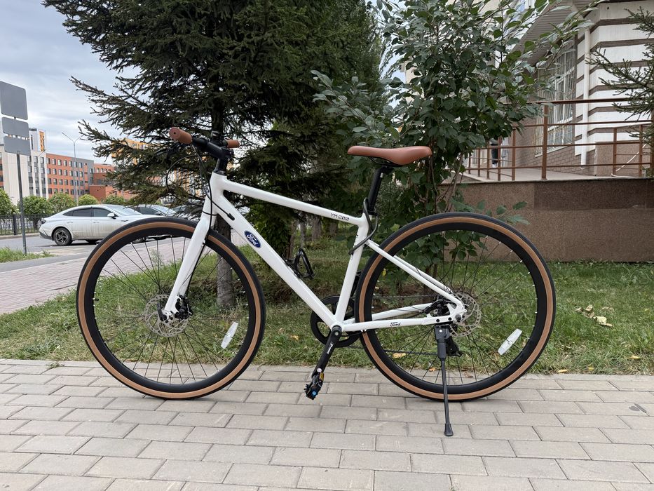 Продам шоссейный велосипед новый, “Ford” YM200