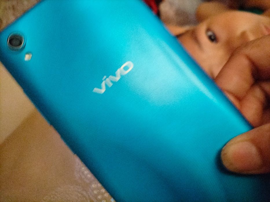 Продам телефон для связи