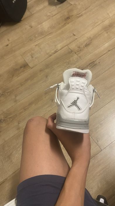 Jordan 4 oreo.