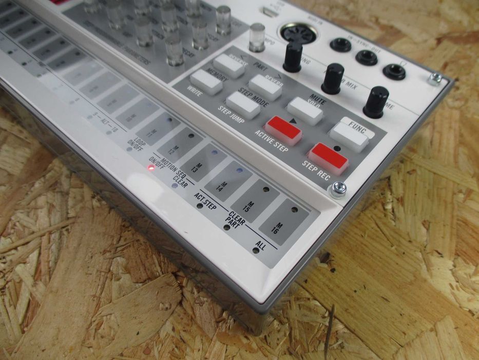 Продается Korg Volca Sample 2