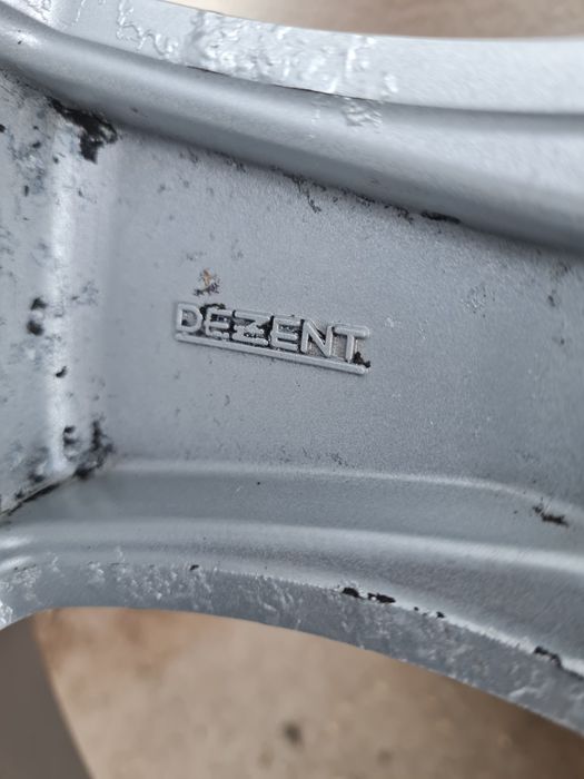 Джанти DEZENT за BMW E39 E60 R17 5x120 ET18 8J