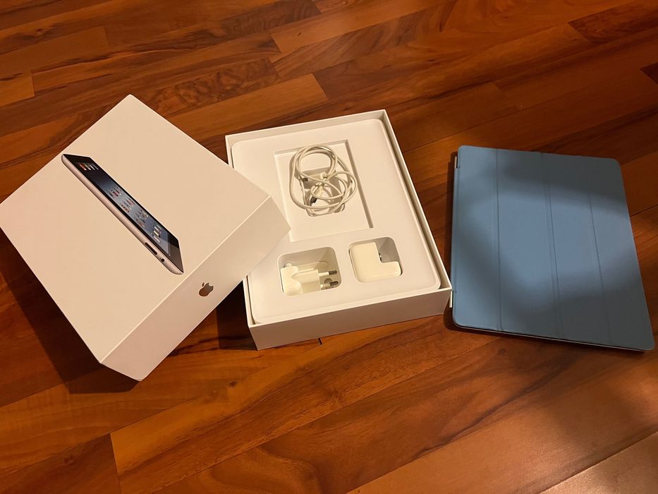 iPad 3 (3rd Gen) Wi-Fi + Cellular