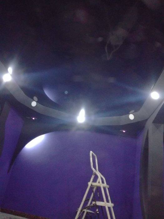 Натяжные потолки