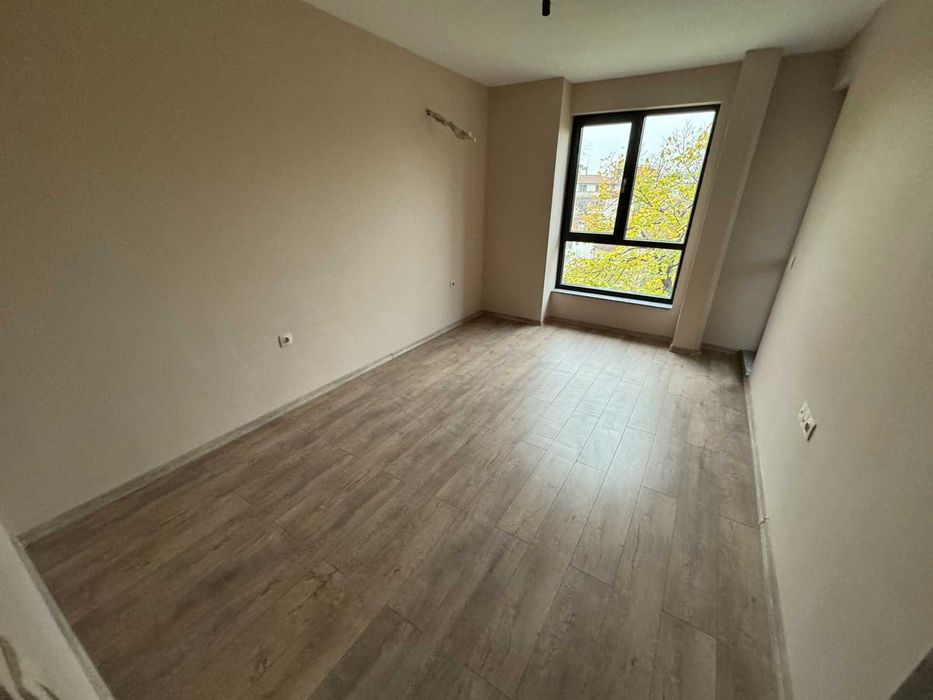 Продава се Тристаен апартамент в Пловдив, Съдийски - 132 кв.м за 2008 €/кв.м - Снимка #5
