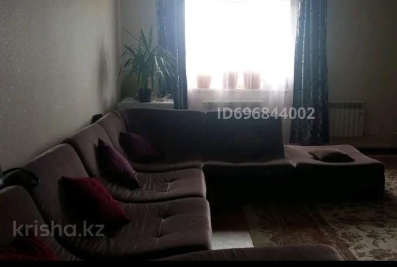 Продам диван длинный