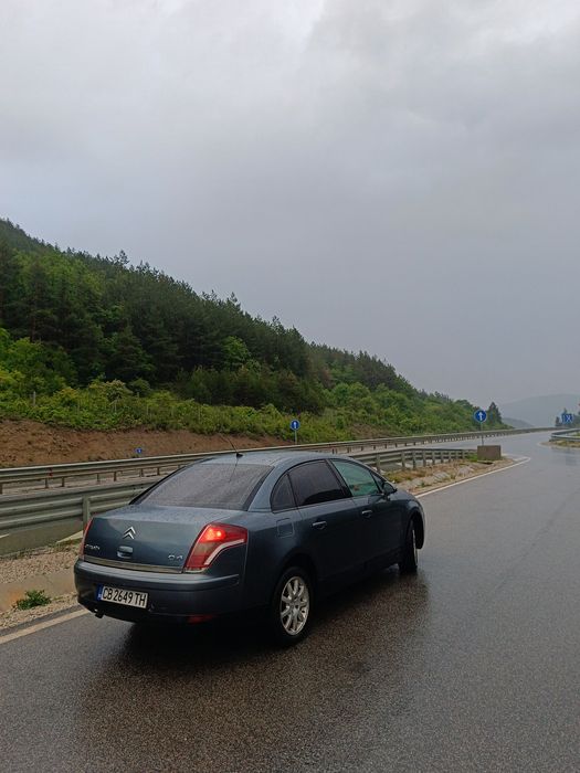 Citroen C4       .