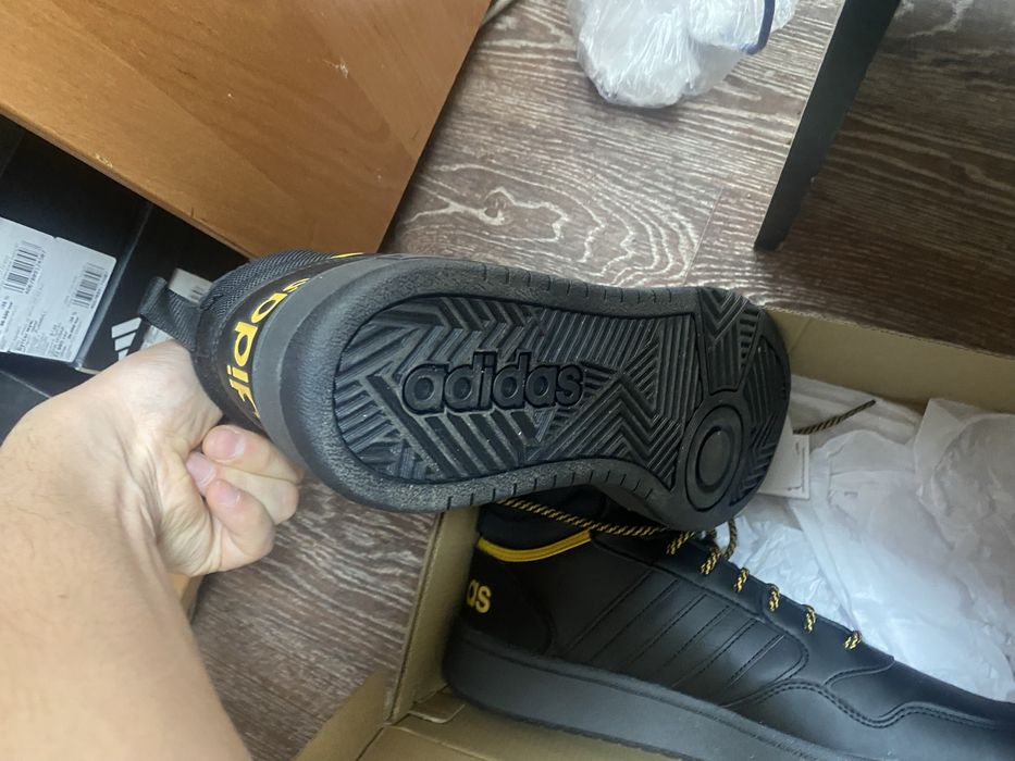 Кроссовки Adidas Hoops 3.0