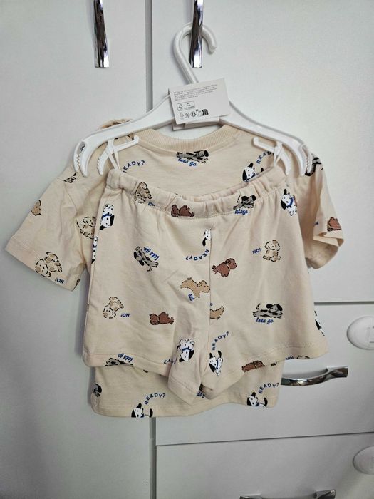 Set tricou si pantaloni scurti H&M, marimea 80, nou