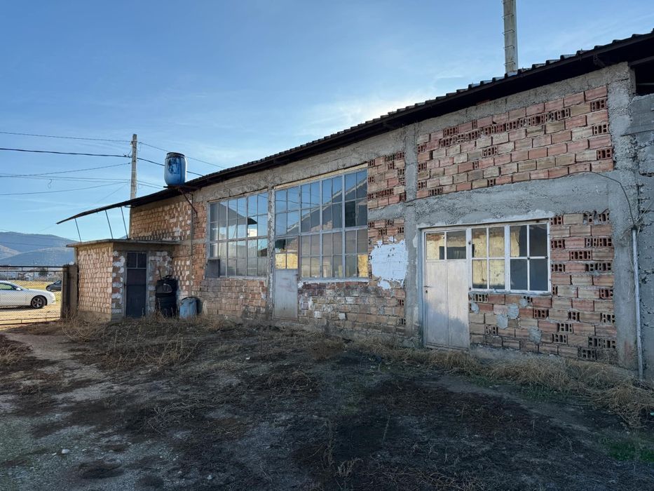 Продава се Промишлена сграда в Карлово - 1756 кв.м за 154 €/кв.м - Снимка #4