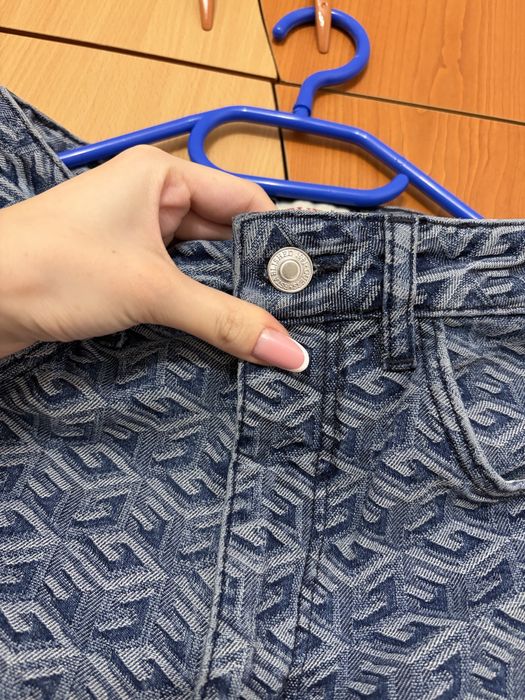 Blugi Guess originali