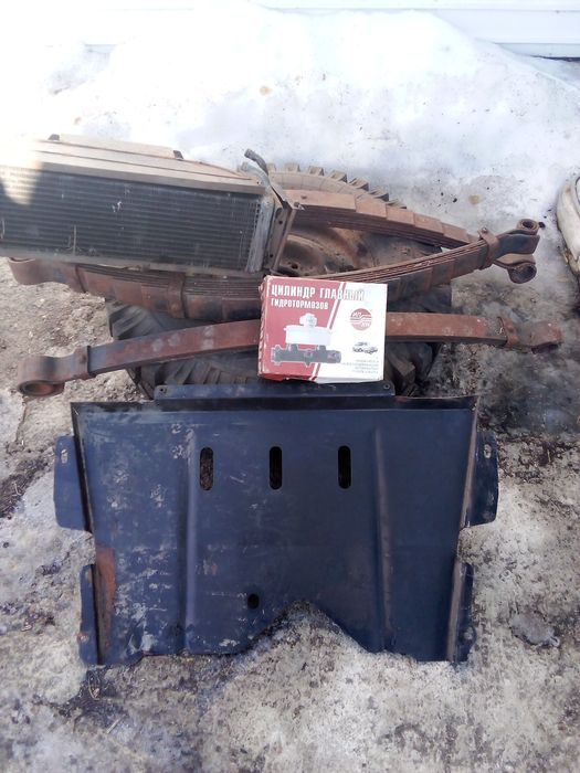 Продам запчасти на УАЗ