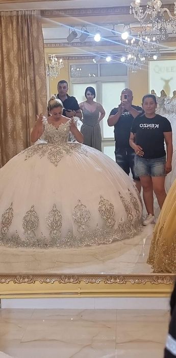 Rochie mireasa de lux cu pietre Swvaroski