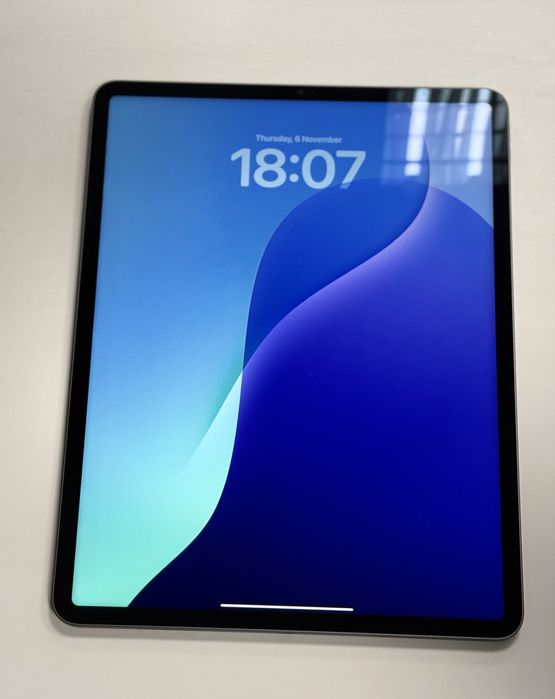 Apple iPad Pro 12.9” 5th Gen