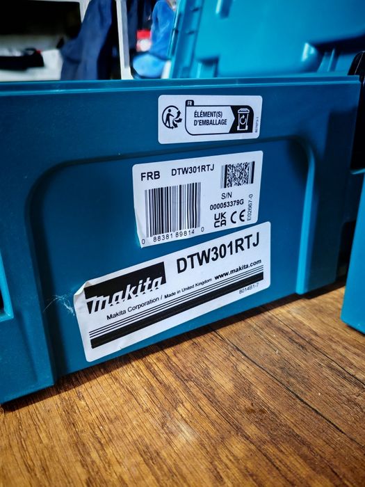 Masina de insurubat Makita 18 v