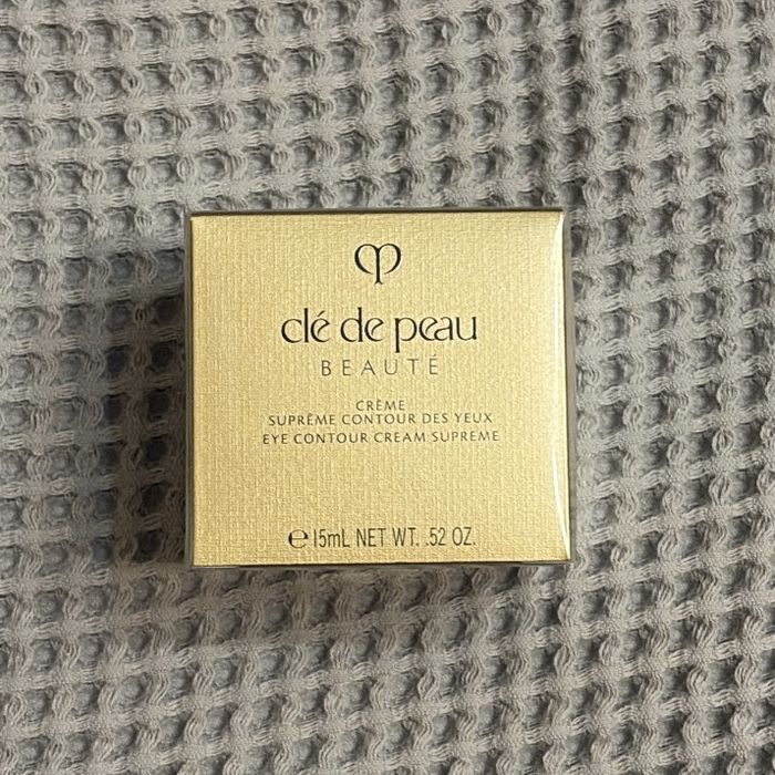 Cle De Peau Beaute