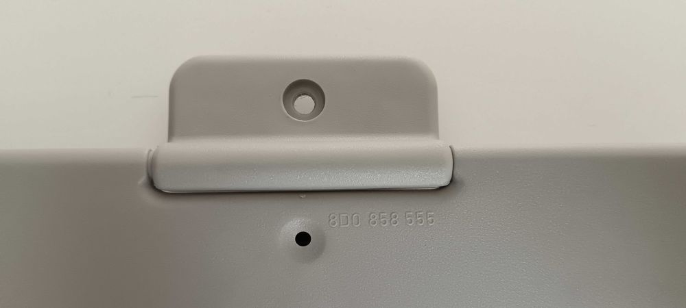 Сенник над огледалото, Audi A4 B6 / B7, Part № 8D0 858 555