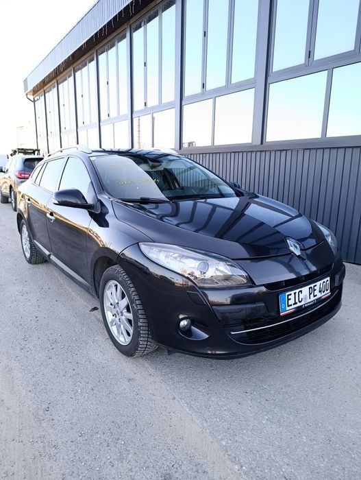 Renault Megane 3 1.9 DCI 131 CP 6 trepte 
Navigație TomTom 
Interior s