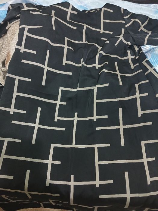 Продам платье  женское чёрное