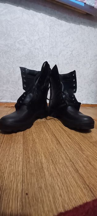 Чёрные берцы мужские