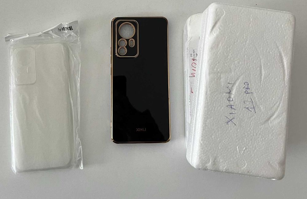 Кейсове за Xiaomi 12 Pro