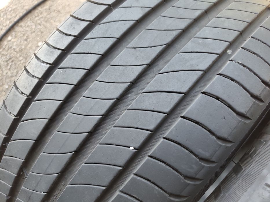 235/50/19" 4бр Michelin primacy 4,dot3723,6mm