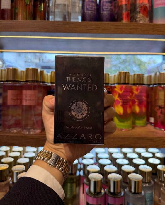 Azzaro Wanted by night