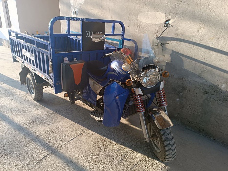 Мотоцикл сотилади. 25 МЛН