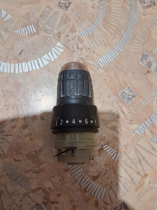 Аккумуляторы и зарядное DWT