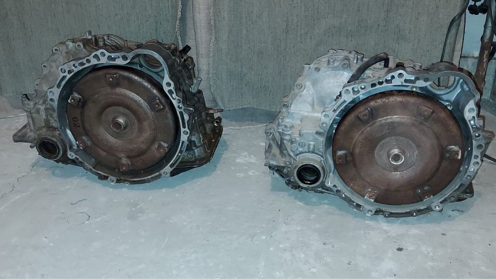 Продаетса Коробка передачь на Тайота сиенна