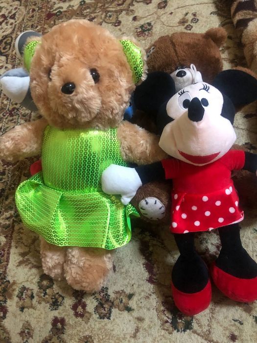 Yumshoq oyinchoqlar toplami