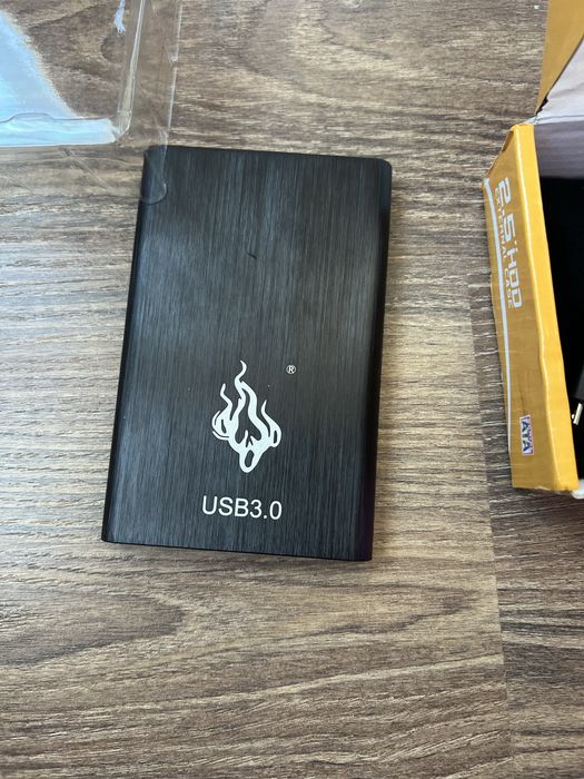 Външен хард диск 2TB USB 3.0 2.5 инча Алуминиев корпус Нов