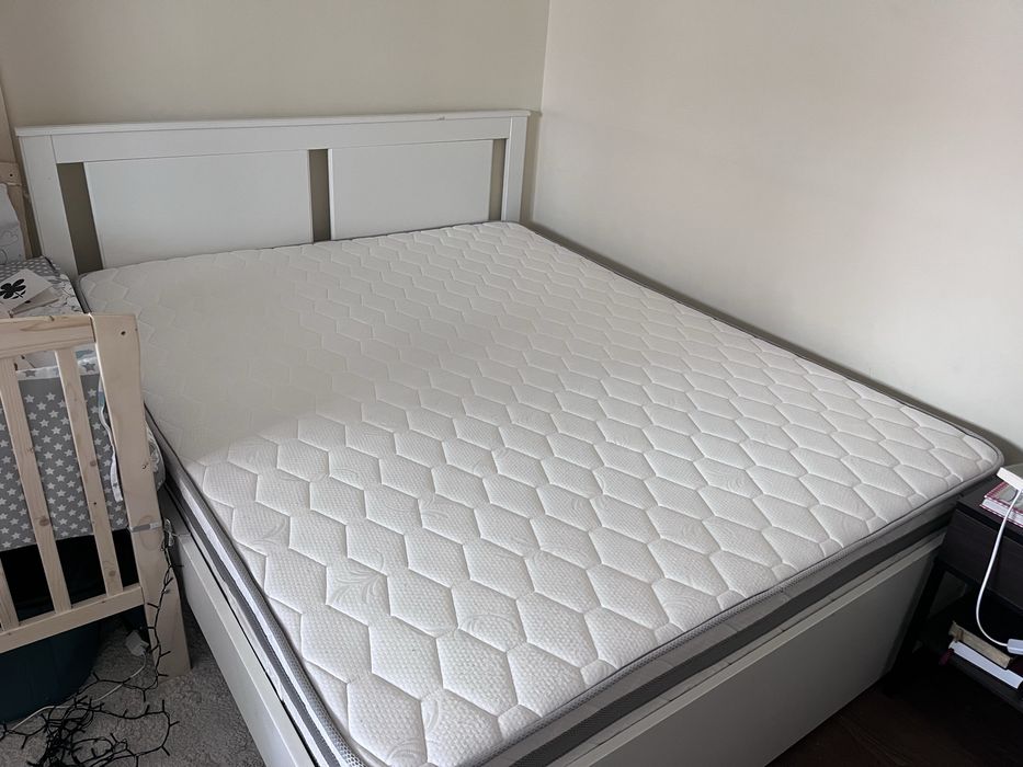 Pat Ikea 160x200 cu saltea