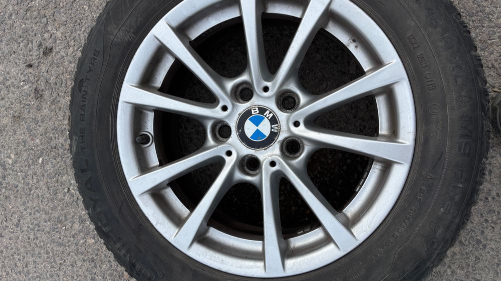Продавам джанти с гуми от BMW f30