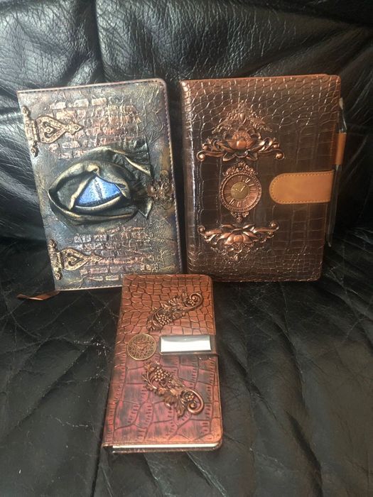 Ръчно изработени тефтери и кутии