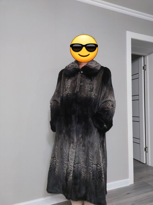 Продам норковую шубу