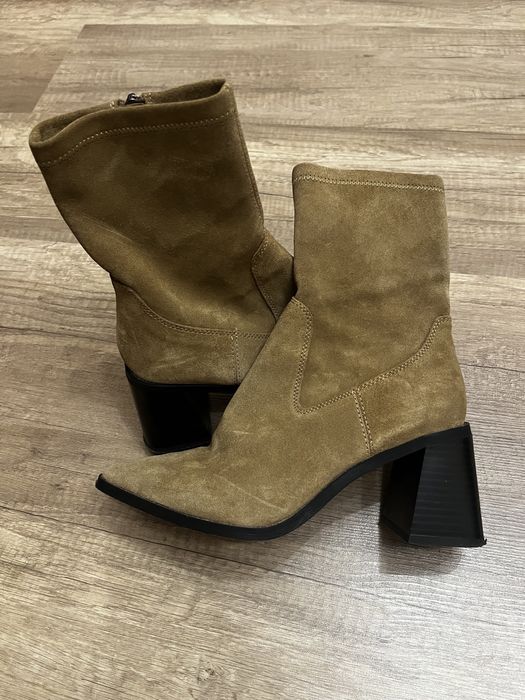 ZARA велурени боти