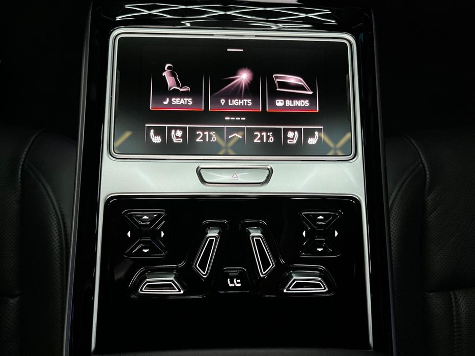 AUDI A8 2020 — imagine 2