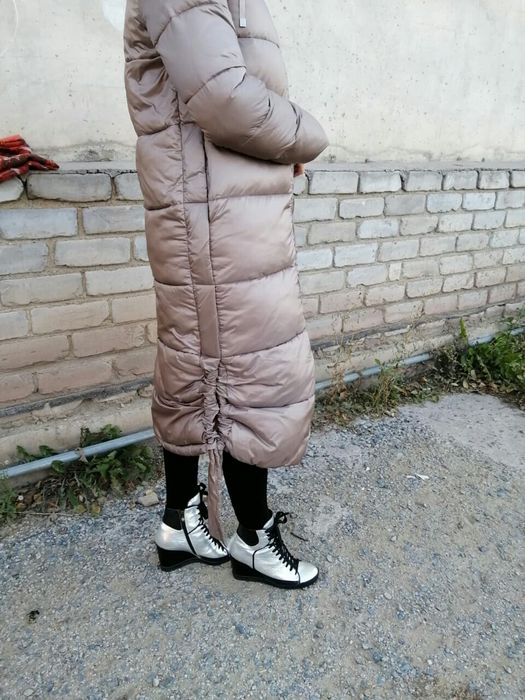 Зимний теплый пуховик