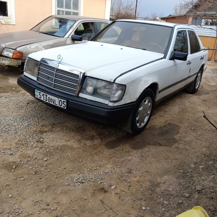 Продаю Мерседес 124 е230