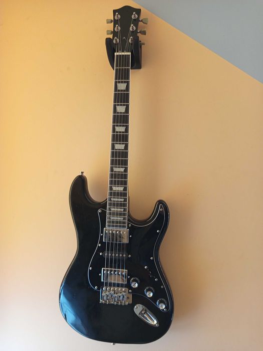 Изработвам електрически китари