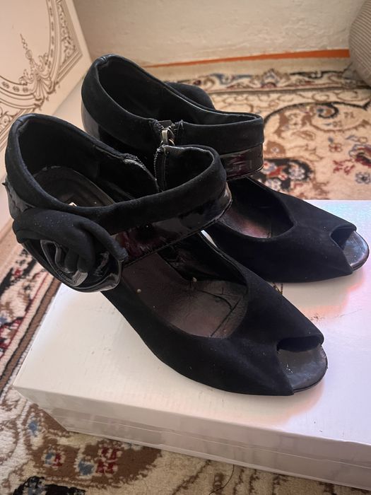 Полуботинки