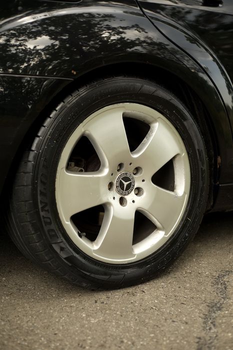 Jante Mercedes 275 45 R18 cu 255 45 R18 oglinda capota far stop usa ac