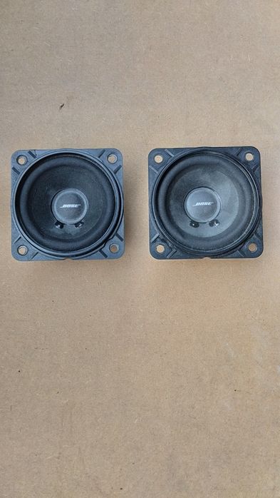 Автомобильные динамики BOSE