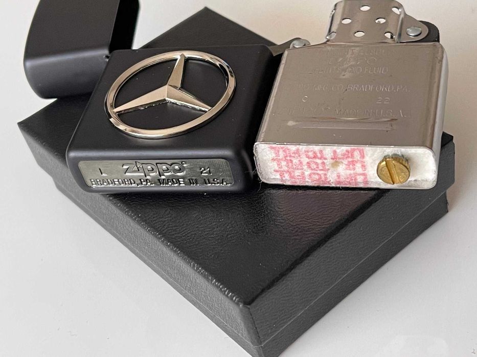 Bricheta Zippo sigla Mercedes Benz neagra noua Cadou Colectie