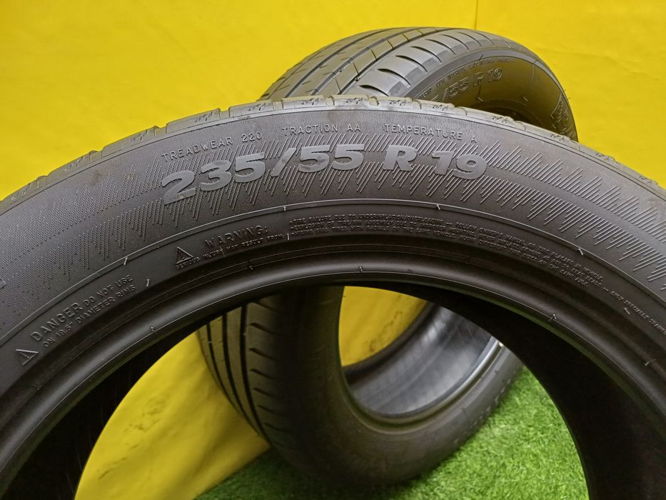 Шины 235/55 R19 Michelin пара.
