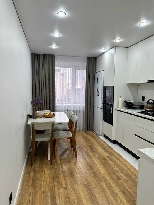 Продам 3комн кв. в 5 микр.