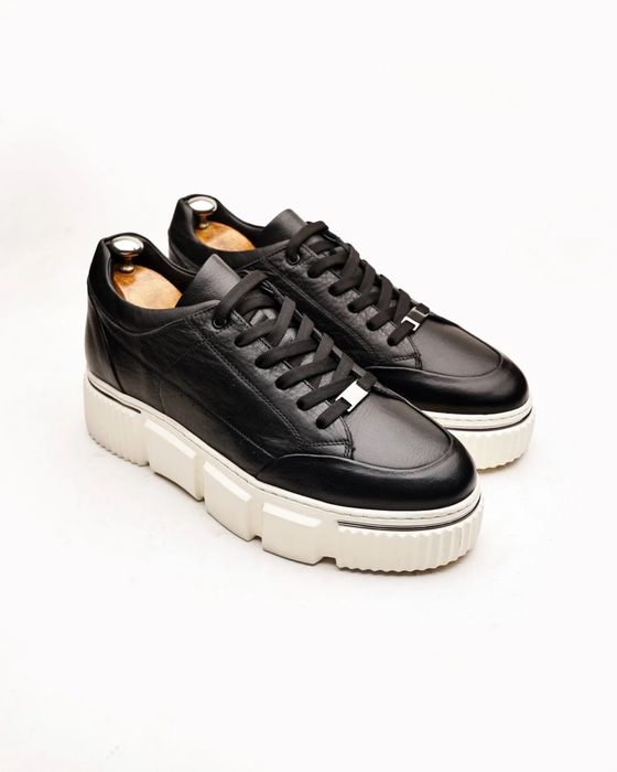 Мъжки обуки от 100% естествена кожа - VALVERO